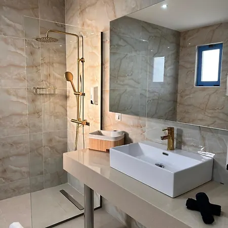 Haven (adults Only) 4*