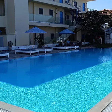 Haven Hotell 3*